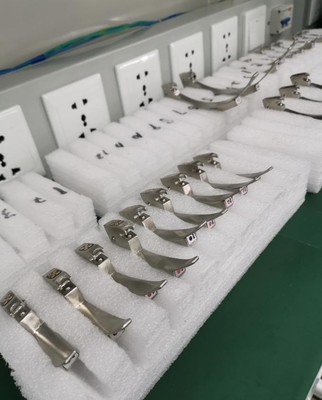 Laryngoscope visuel pédiatrique d'opération de HYHJ-KC avec d'anti lames de caméra de lentille de brouillard